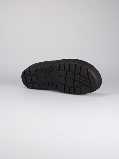 Antislipzool met laddergrip van de Rocker Gardy Cork Black tuinklomp