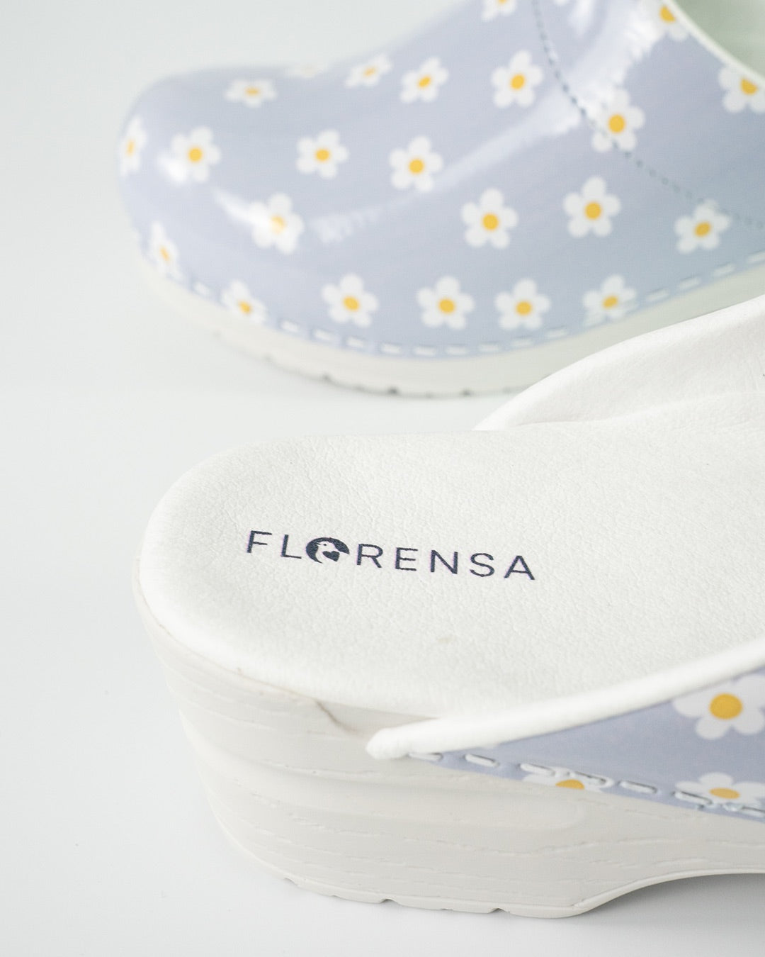 Florensa Clogs Flex - Gänseblümchen Hellblau